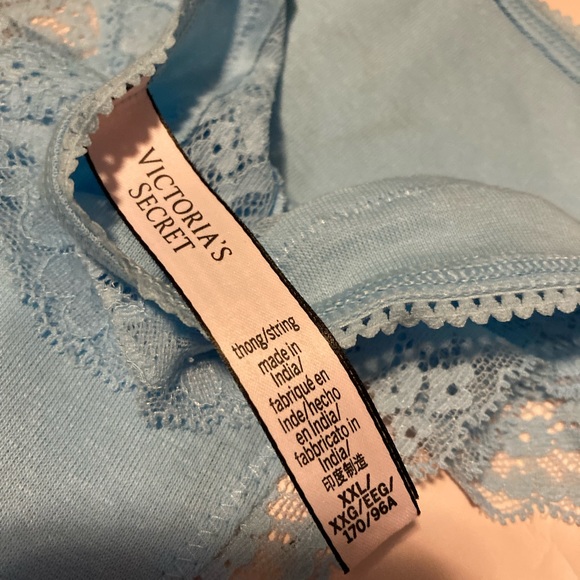 Victoria’s Secret Women’s Panties Thong - Picture 10 of 10
